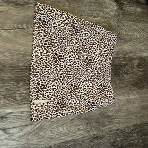 Never Worn - Cheetah print skirt with slit